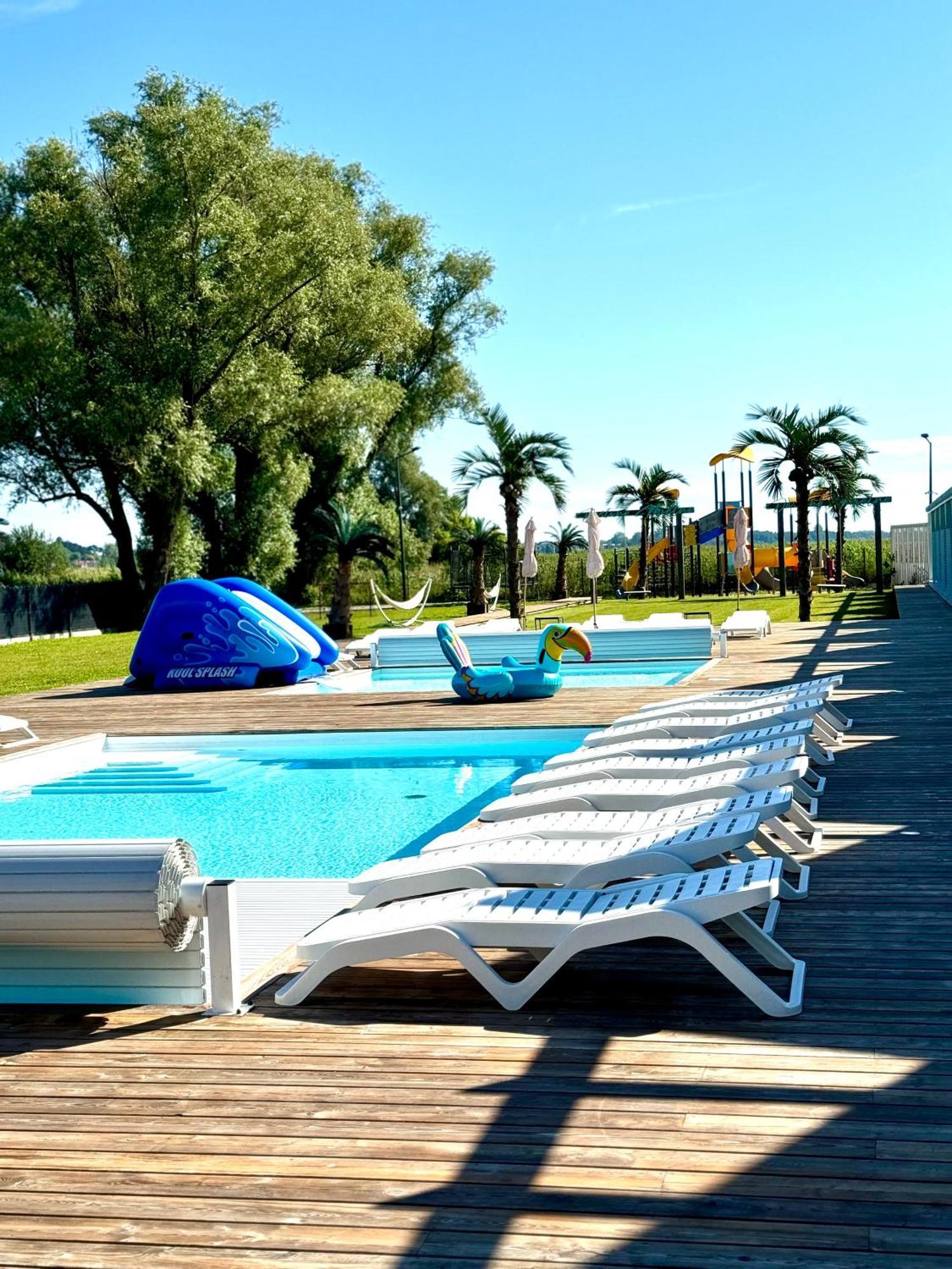 Destino Mielno Villa Mielno  Buitenkant foto
